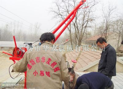 點擊查看詳細信息<br>標題：濰坊華友機械建筑小吊機 閱讀次數(shù)：4504